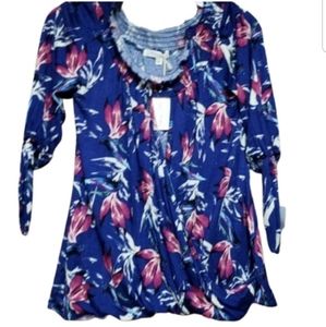 NWT Living Doll Navy Floral Top M 3/4 sleeve blouse